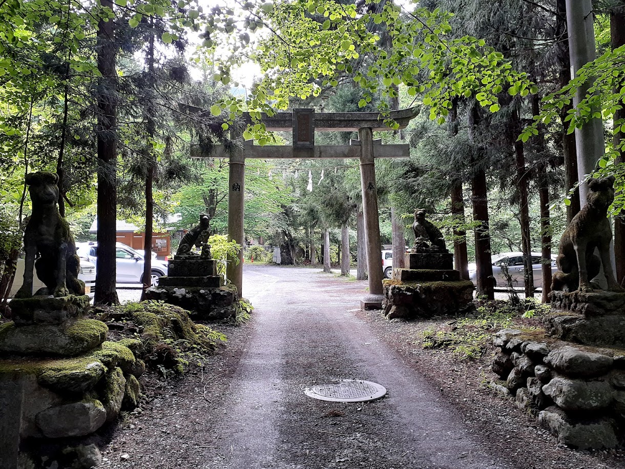 武甲山